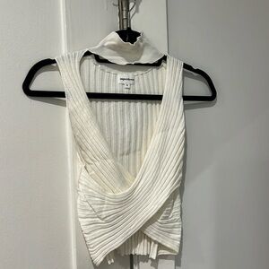 Super down knit cut out top